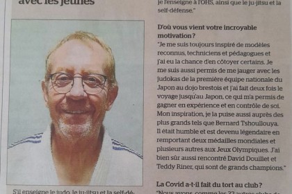 Article dans la manche libre